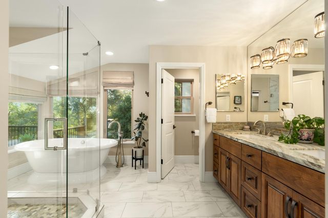 5846 Ridge Park Dr, Loomis, CA 95650