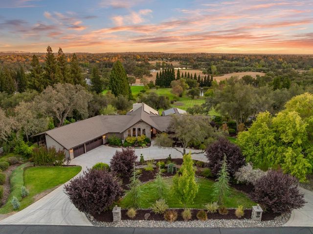 5846 Ridge Park Dr, Loomis, CA 95650