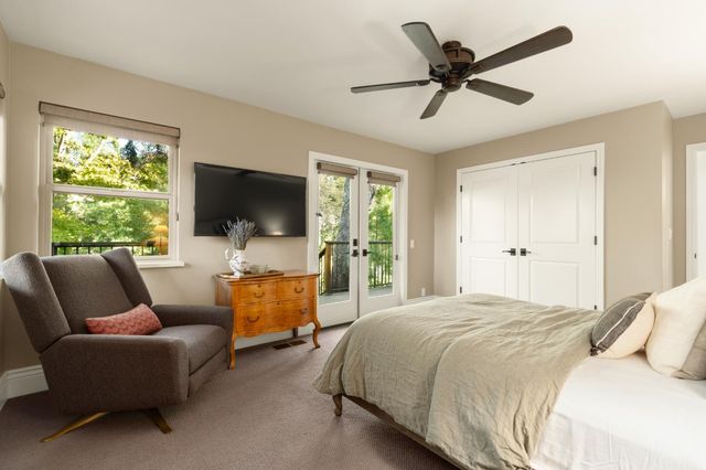 5846 Ridge Park Dr, Loomis, CA 95650