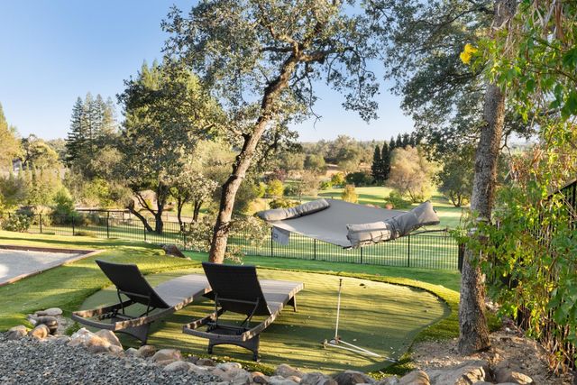 5846 Ridge Park Dr, Loomis, CA 95650