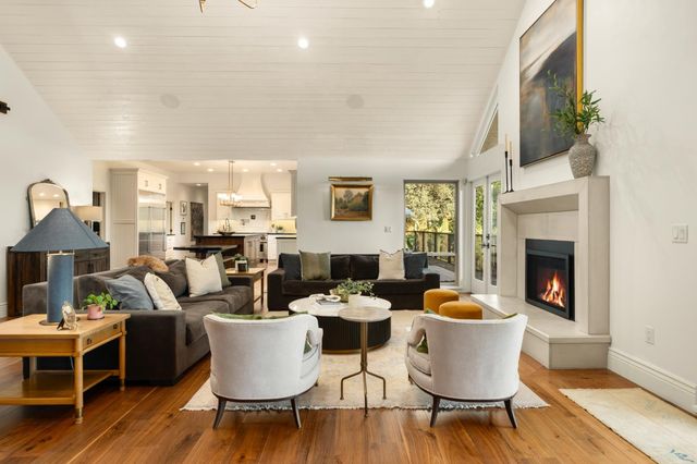 5846 Ridge Park Dr, Loomis, CA 95650