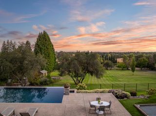 5846 Ridge Park Dr, Loomis, CA 95650