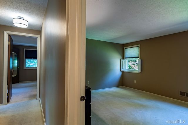 1100 Everwild View, Webster, NY 14580