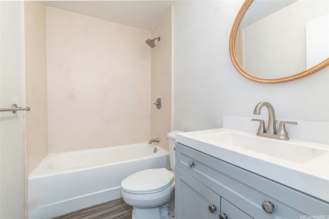 3045 Ala Napuaa Place 1518, Honolulu, HI 96818