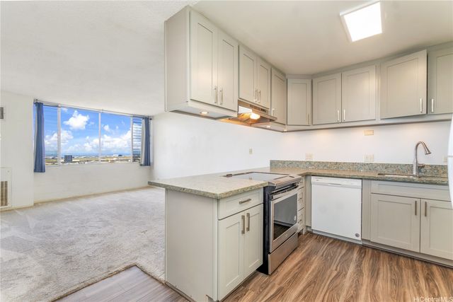 3045 Ala Napuaa Place 1518, Honolulu, HI 96818