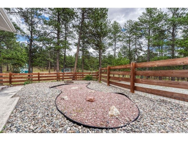 9950 Pine Park Trl, Colorado Springs, CO 80908