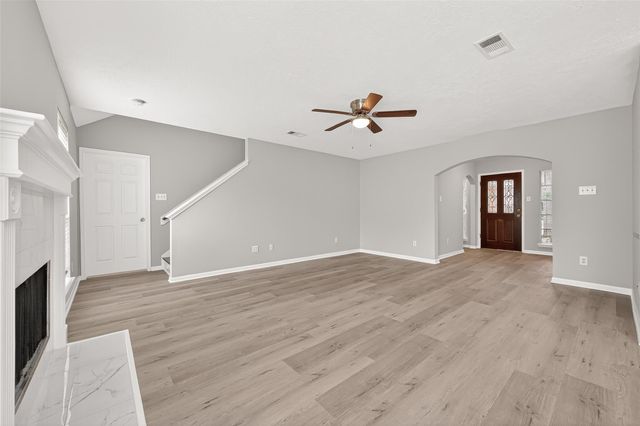 17819 Inland Oaks Drive, Richmond, TX 77407