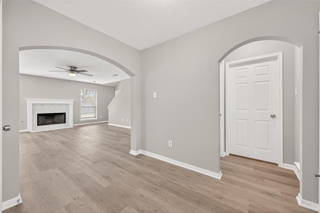 17819 Inland Oaks Drive, Richmond, TX 77407