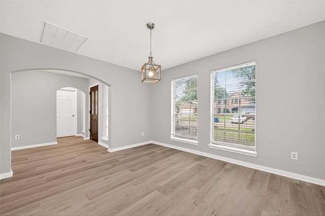 17819 Inland Oaks Drive, Richmond, TX 77407