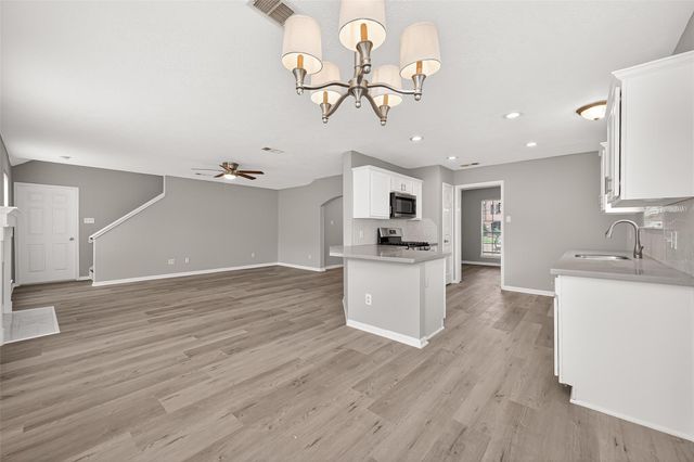 17819 Inland Oaks Drive, Richmond, TX 77407