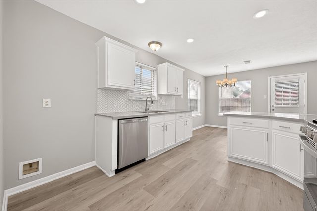 17819 Inland Oaks Drive, Richmond, TX 77407