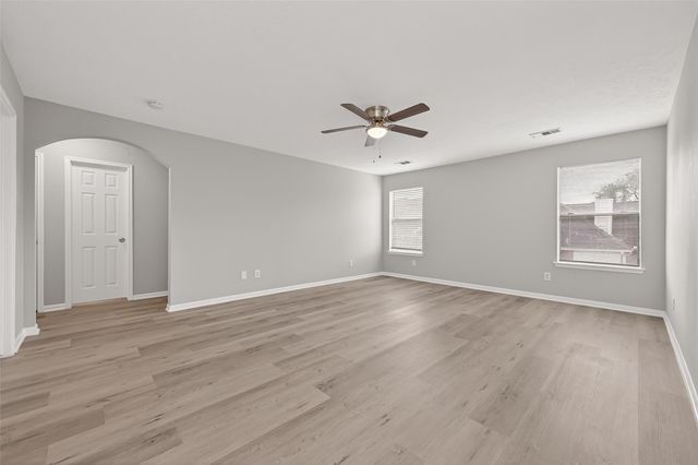 17819 Inland Oaks Drive, Richmond, TX 77407