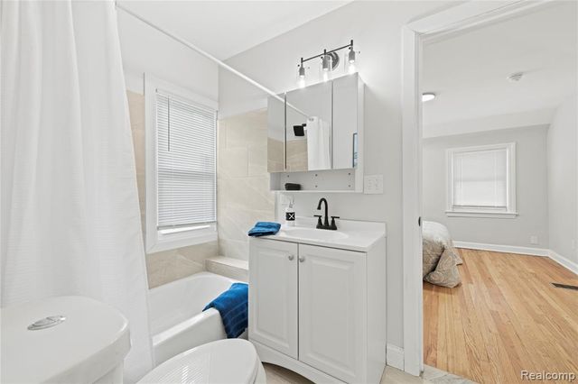 17214 Wildemere Street, Detroit, MI 48221