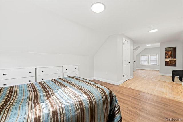 17214 Wildemere Street, Detroit, MI 48221