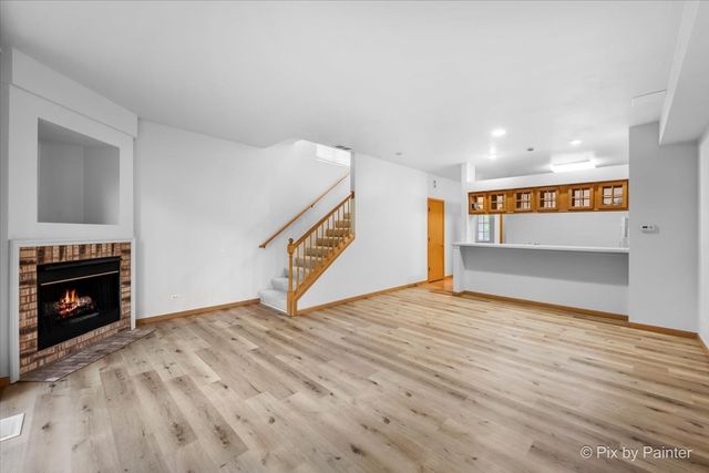 2554 Carrolwood Road, Naperville, IL 60540
