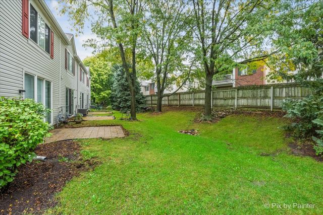 2554 Carrolwood Road, Naperville, IL 60540