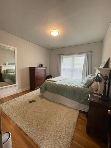 4452 N Winchester Avenue 3, Chicago, IL 60640