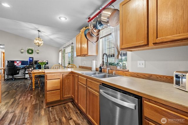 7824 196th Lane SW, Rochester, WA 98579