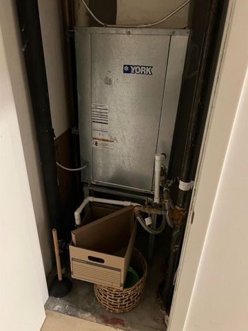 1945 S Ocean Drive 910, Hallandale Beach, FL 33009