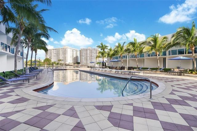 1945 S Ocean Drive 910, Hallandale Beach, FL 33009