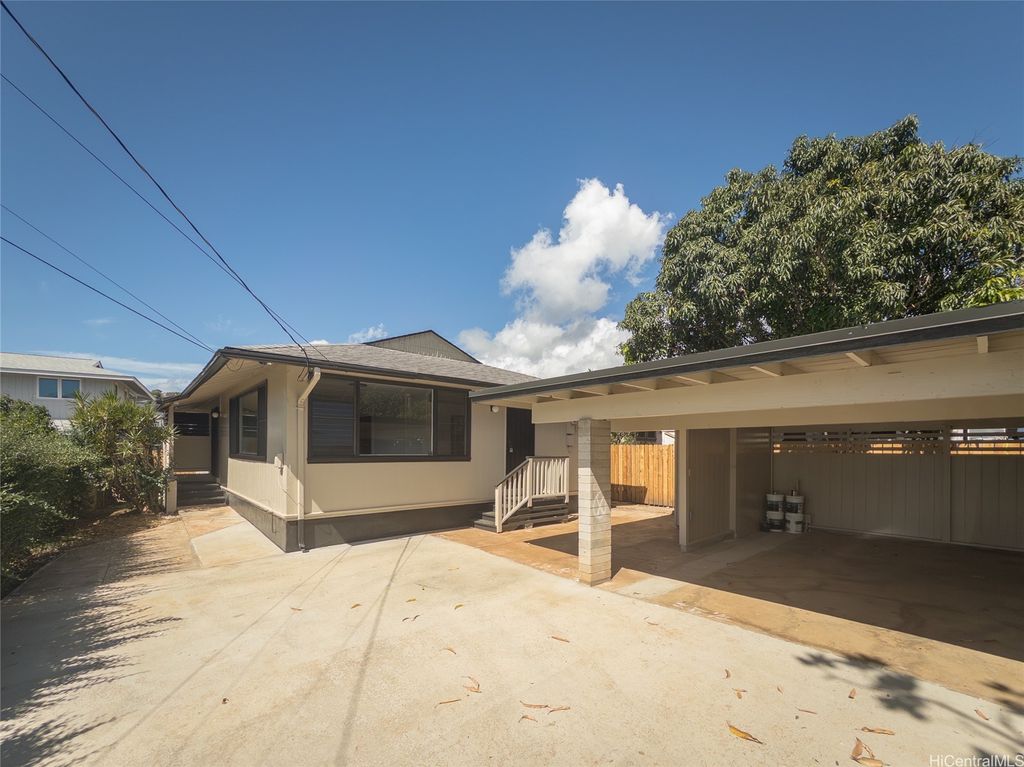 696 N Kuakini Street C, Honolulu, HI 96817