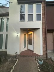 17210 N Imperial Valley Drive Drive N 3, Houston, TX 77060