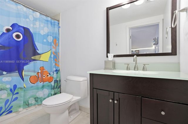 5851 SW 15th St, West Miami, FL 33144