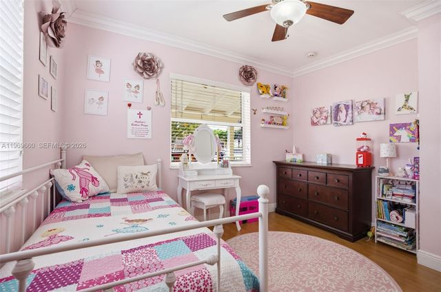 5851 SW 15th St, West Miami, FL 33144