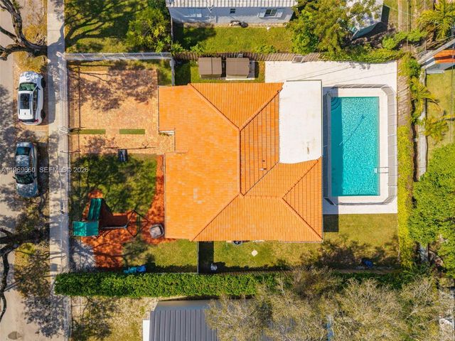 5851 SW 15th St, West Miami, FL 33144