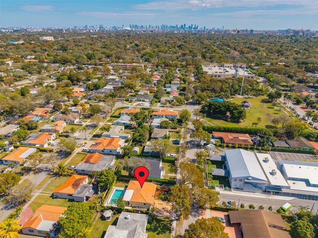 5851 SW 15th St, West Miami, FL 33144