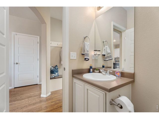 2084 Bayfront Dr, Windsor, CO 80550