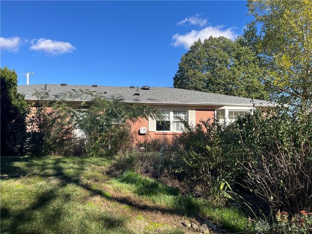 1062 Brindlestone Drive, Vandalia, OH 45377