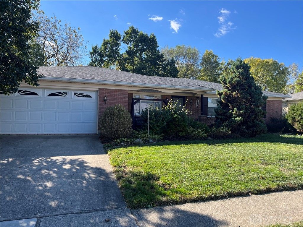 1062 Brindlestone Drive, Vandalia, OH 45377