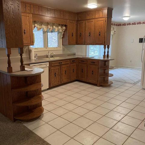 6515 Tallwood DR, Roanoke, VA 24018