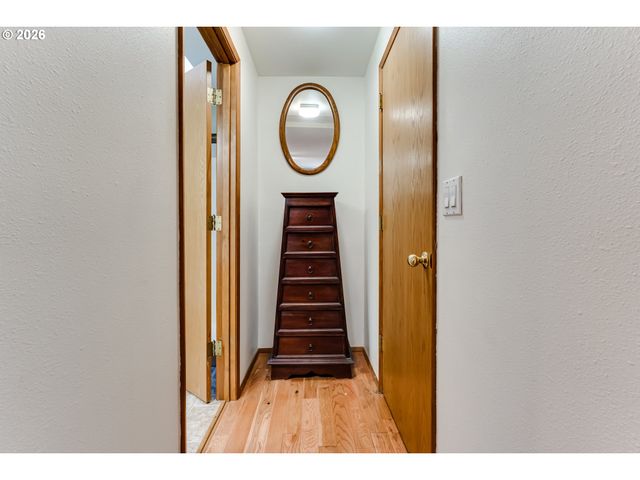 5131 TREVON St, Eugene, OR 97402