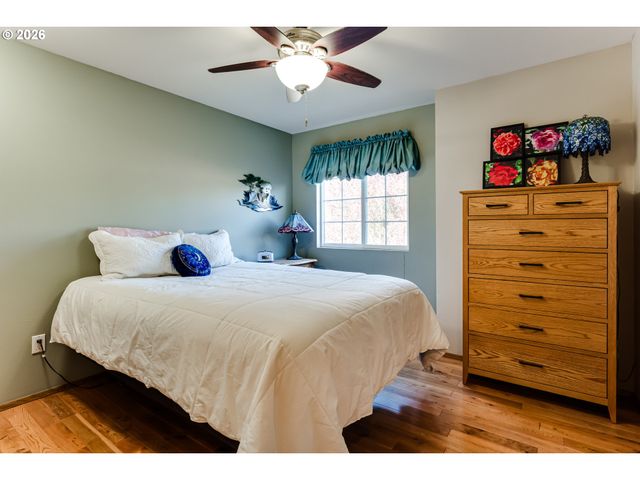 5131 TREVON St, Eugene, OR 97402