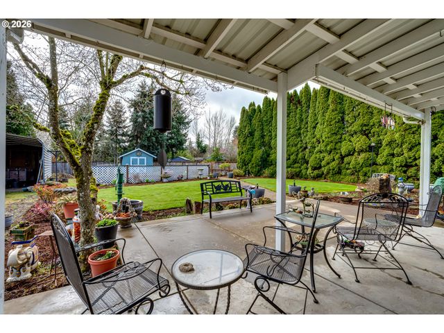 5131 TREVON St, Eugene, OR 97402