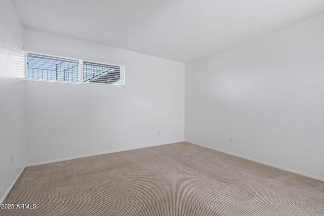 7141 N 16TH Street 35, Phoenix, AZ 85020
