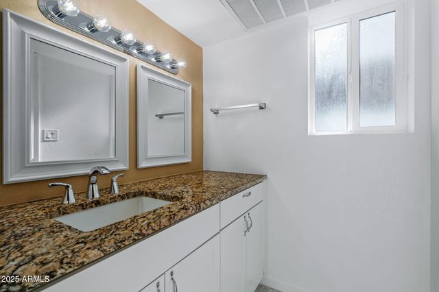 7141 N 16TH Street 35, Phoenix, AZ 85020