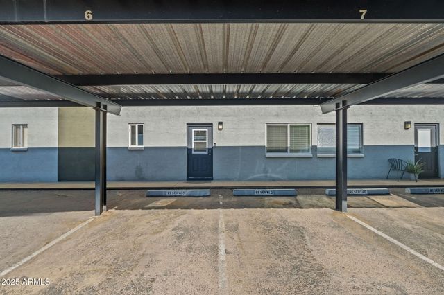 7141 N 16TH Street 35, Phoenix, AZ 85020