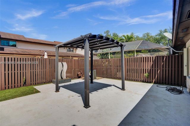 13705 SW 101st Ter 13705, Miami, FL 33186