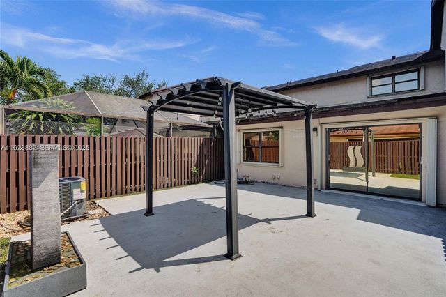 13705 SW 101st Ter 13705, Miami, FL 33186