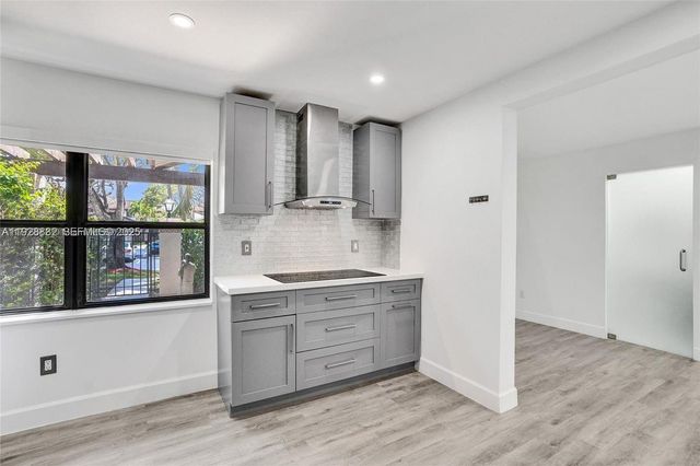 13705 SW 101st Ter 13705, Miami, FL 33186