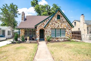 243 North, San Antonio, TX 78201