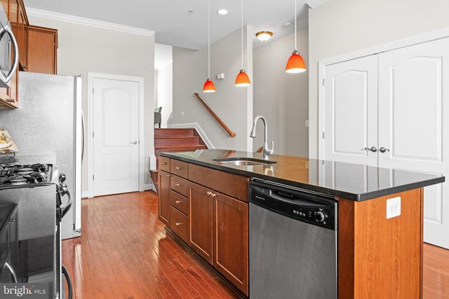 3903 FLEET ST, Baltimore, MD 21224