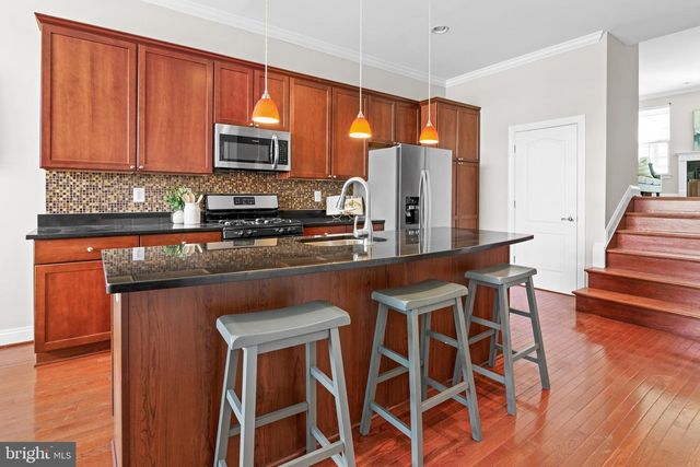 3903 FLEET ST, Baltimore, MD 21224