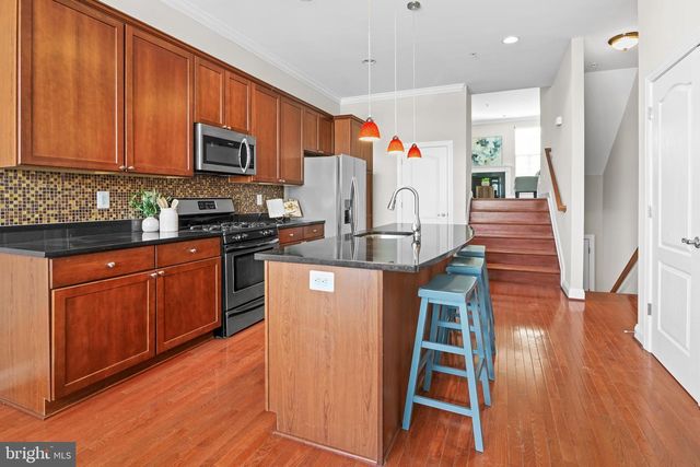 3903 FLEET ST, Baltimore, MD 21224