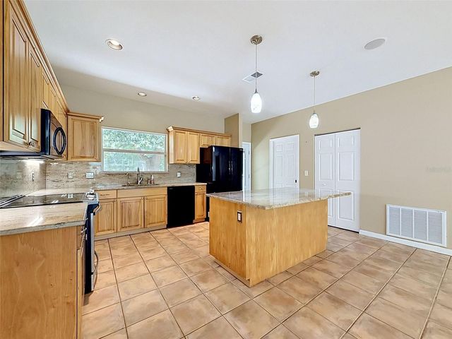3245 RACKLEY ROAD, Brooksville, FL 34604