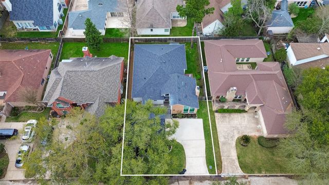 11718 Pecan Creek Drive, Houston, TX 77043