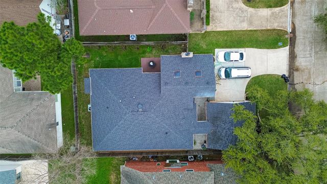 11718 Pecan Creek Drive, Houston, TX 77043